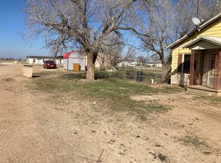 216 1st St, Lockney, TX 79241