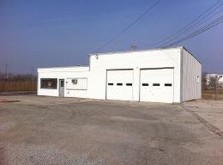 909 W Custer Ave, Pontiac, IL 61764