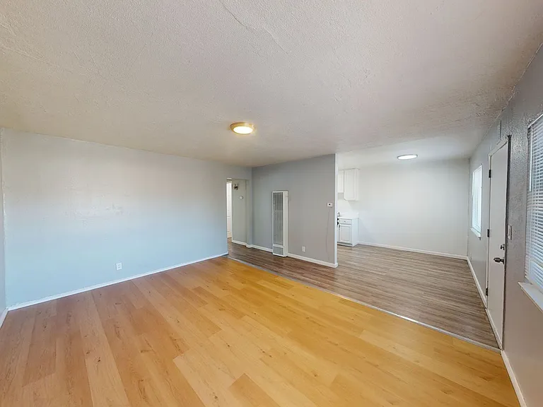955 75th Ave — Photo 30