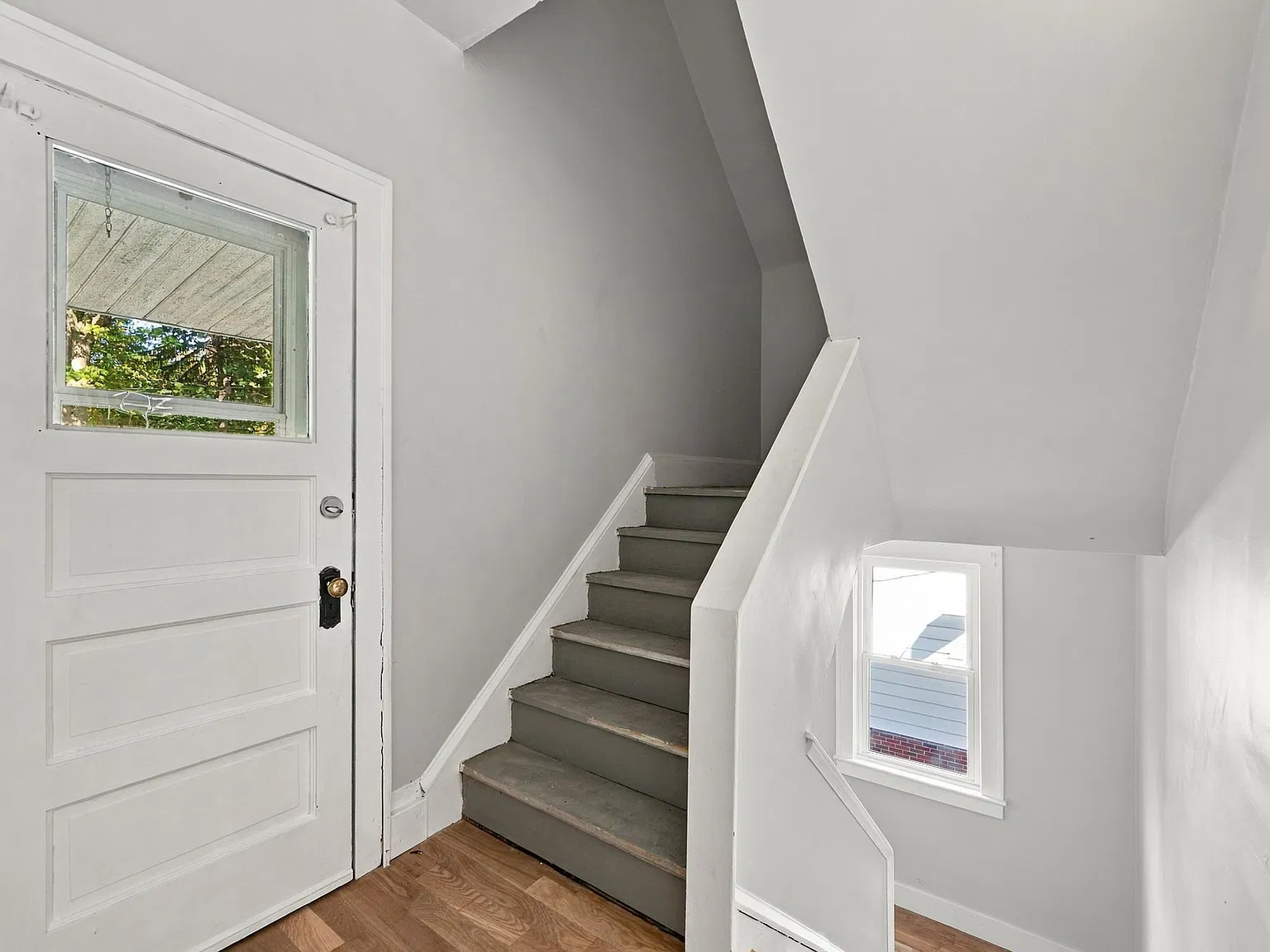 3379 Euclid Heights Blvd — Photo 4