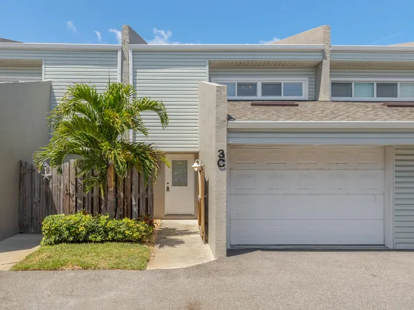 1706 Atlantic St APT 3C, Melbourne Beach, FL 32951