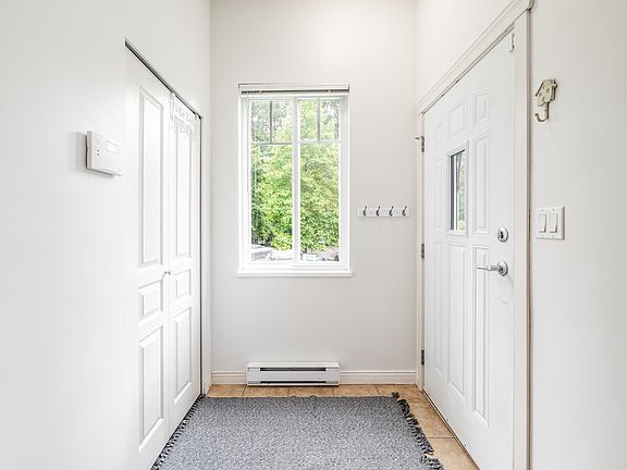 5th image of 1800 Mamquam Rd #42
