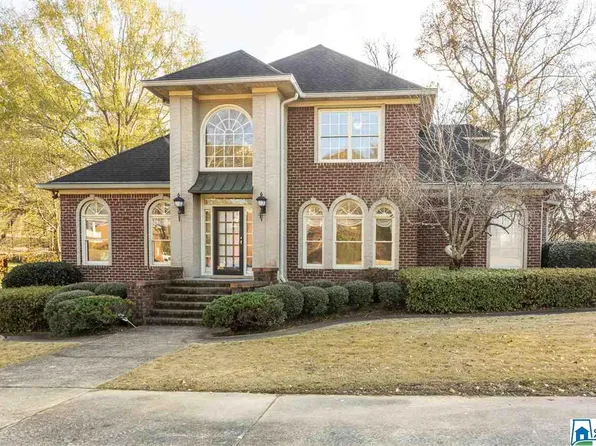 904 Leslie Ln, Gardendale, AL 35071