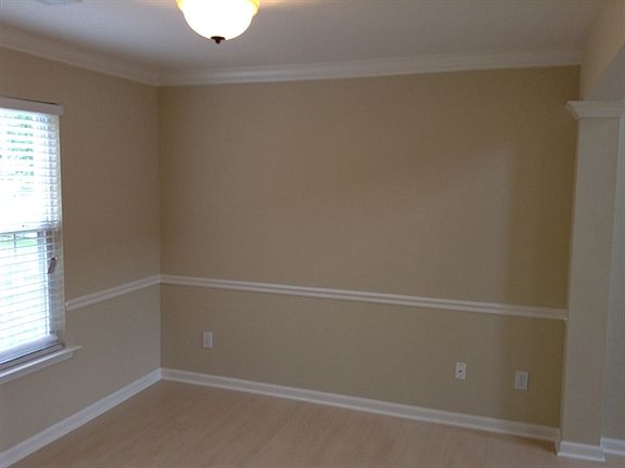 4th image of 3786 Vanhoe Ln