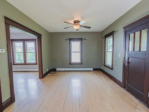 5th image of 508 10th St S