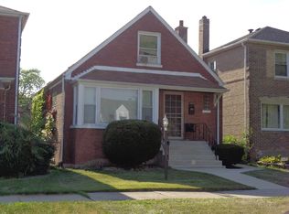 10614 S Peoria St, Chicago, IL