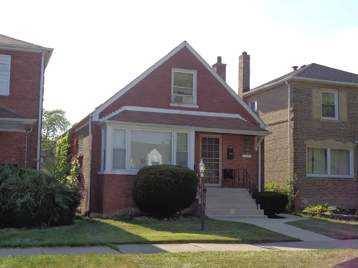 10614 S Peoria St photo 1