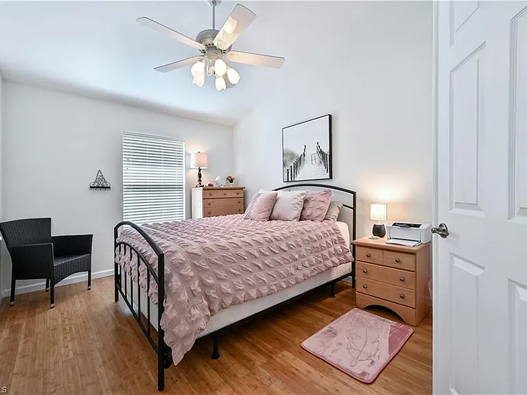6453 Autumn Woods Blvd — Photo 26