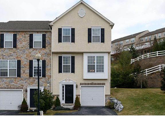 2nd image of 22 Lukens Mill Dr