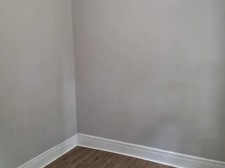 Unit Photo