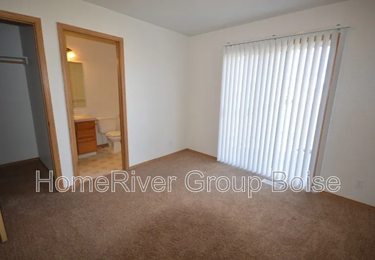 2520 Muskrat Ave — Photo 9