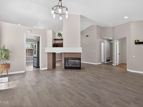 5th image of 38617 Palms Pl