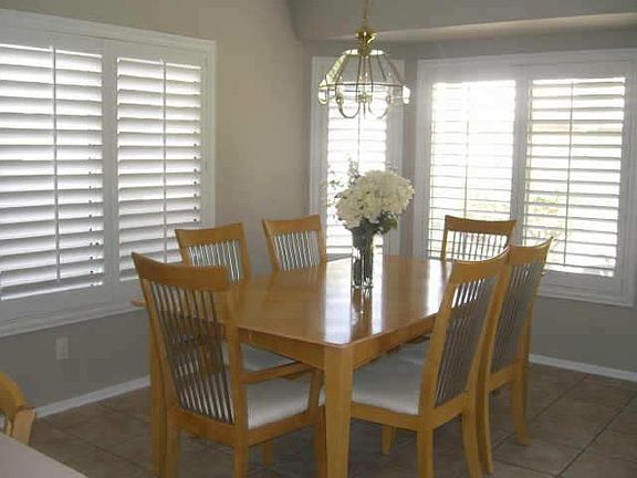 Dining Area with bay window