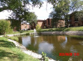 15740 Lake Dr APT 3BL, Oak Forest, IL 60452