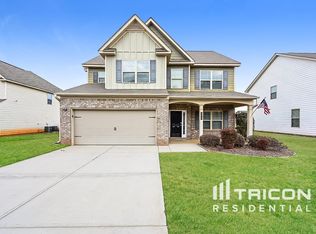 376 Bandelier Cir, Hampton, GA 30228