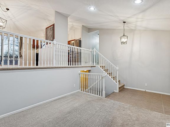 3rd image of 7820 S 159th St