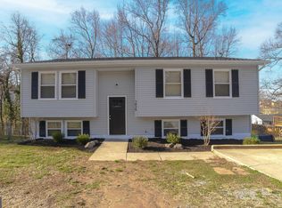 1016 Hill Rd, Landover, MD 20785