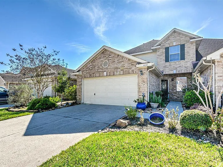 4634 Arbor Ln — Photo 1