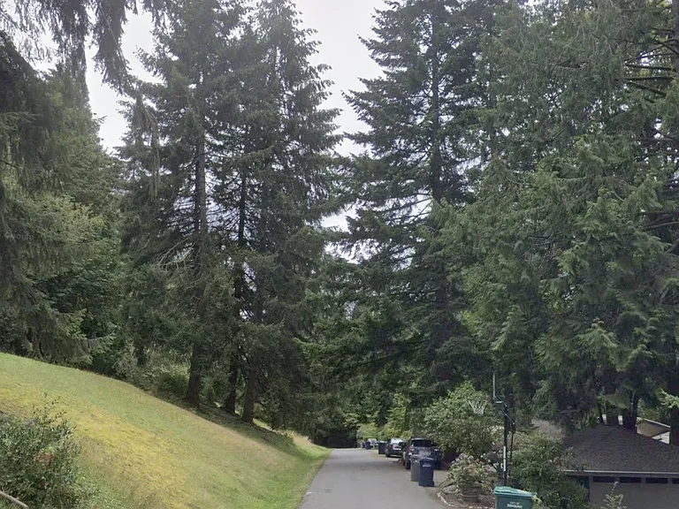 One way street neighborhood