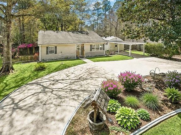 4th image of 1404 Lotus Rd