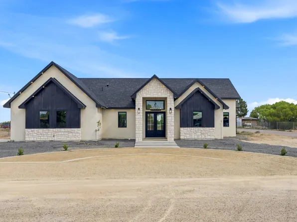 250 Flor Del Sur, Socorro, TX 79927