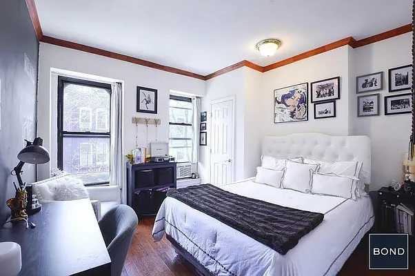 Rented by Bond New York | media 11