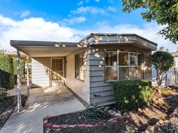 42 Shadyleaf Court, Santa Rosa, CA 95405