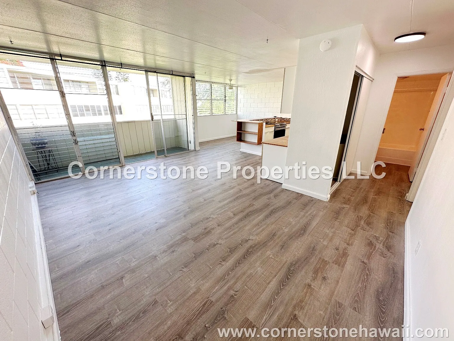 1232LOU - 1 — Photo 1