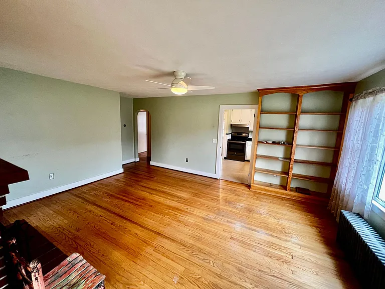 54 Glendale Rd — Photo 7