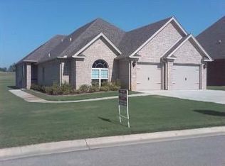 4514 Clubhouse Dr, Jonesboro, AR 72401