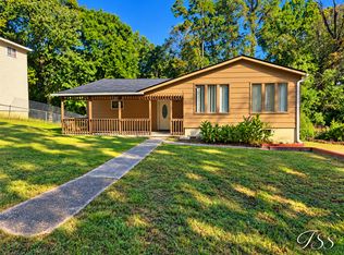 124 Donna Ln, Rossville, GA 30741