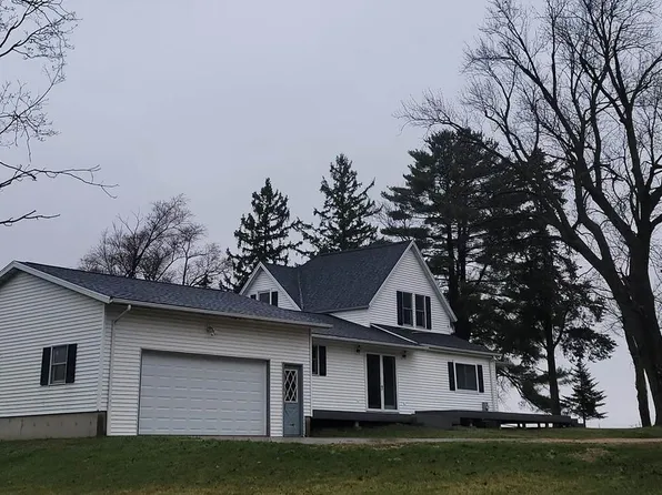1557 Old Lancaster Road, Platteville, WI 53818
