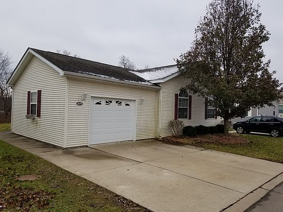 3rd image of 16039 Windsor Ln
