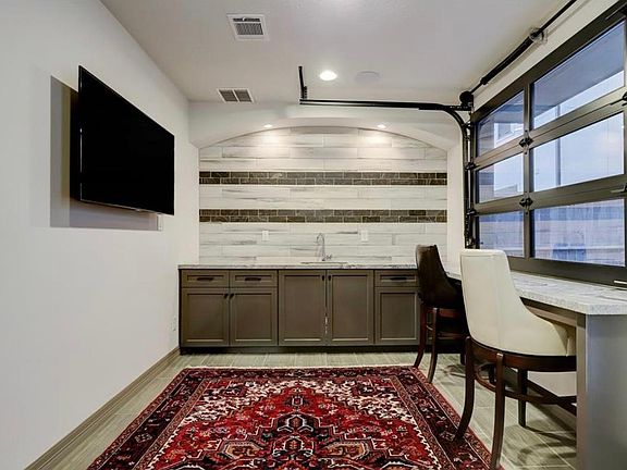 5th image of 10905 Upland Retreat Dr