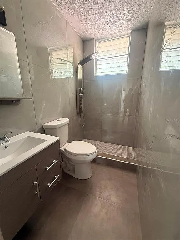 4 bed, 2.0 bath, 1200 sqft, $1,500 — Photo 4