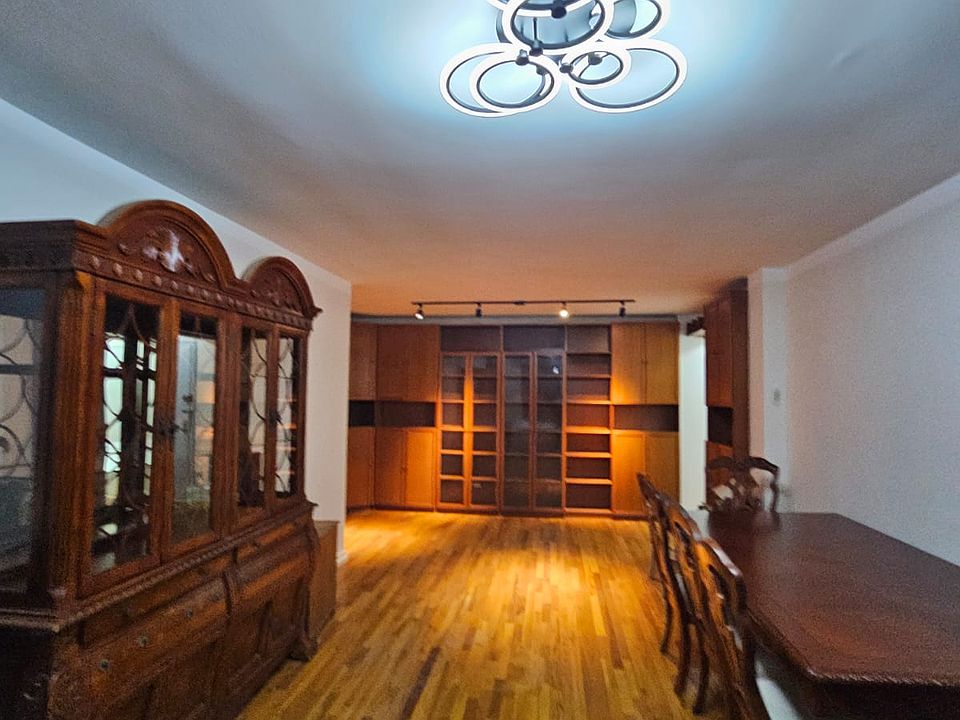 1st image of 540 Ocean Pkwy APT 4M