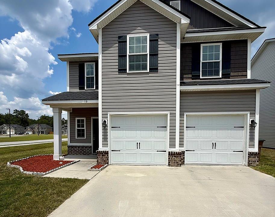 1st image of 16 Cassels Ct