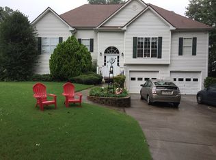 8897 Vanns Tavern Rd, Gainesville, GA 30506