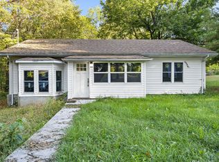 3640 N Farm Road 127, Springfield, MO 65803