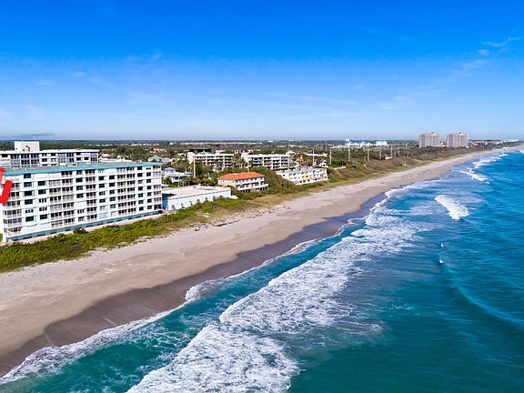 4th image of 900 Ocean Dr APT 401