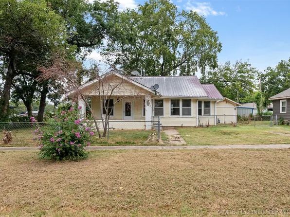 707 E Church St, Wagoner, OK 74467