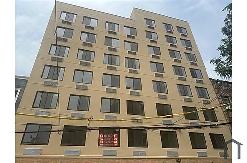 943 College Ave #3D Photo 1