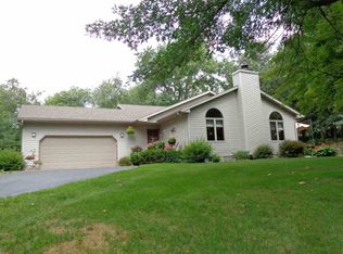 9552 Lillian Dr, Amherst, WI 54406