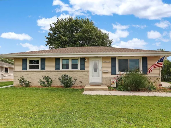 N85W14723 Macarthur DRIVE, Menomonee Falls, WI 53051
