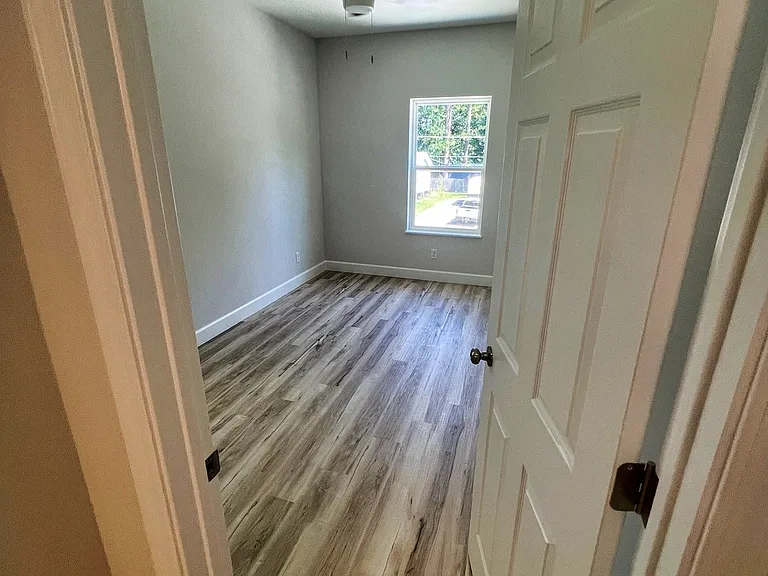 182 Madison St #B — Photo 24