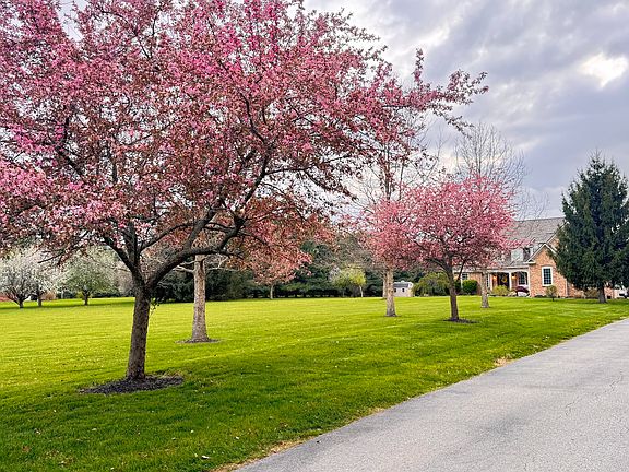 2nd image of 20255 Overdorf Rd