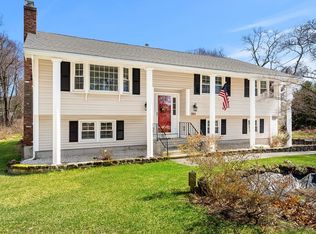 501 Trull Rd, Tewksbury, MA 01876