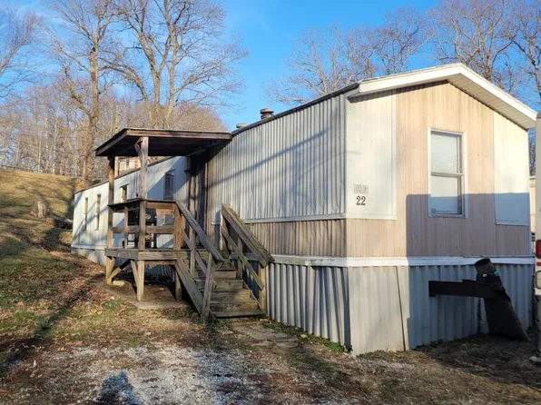 615 Falling Spring Rd, Radcliff, KY