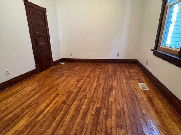 108 New York Ave W #1