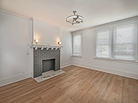 3rd image of 624 N Sheridan Ave